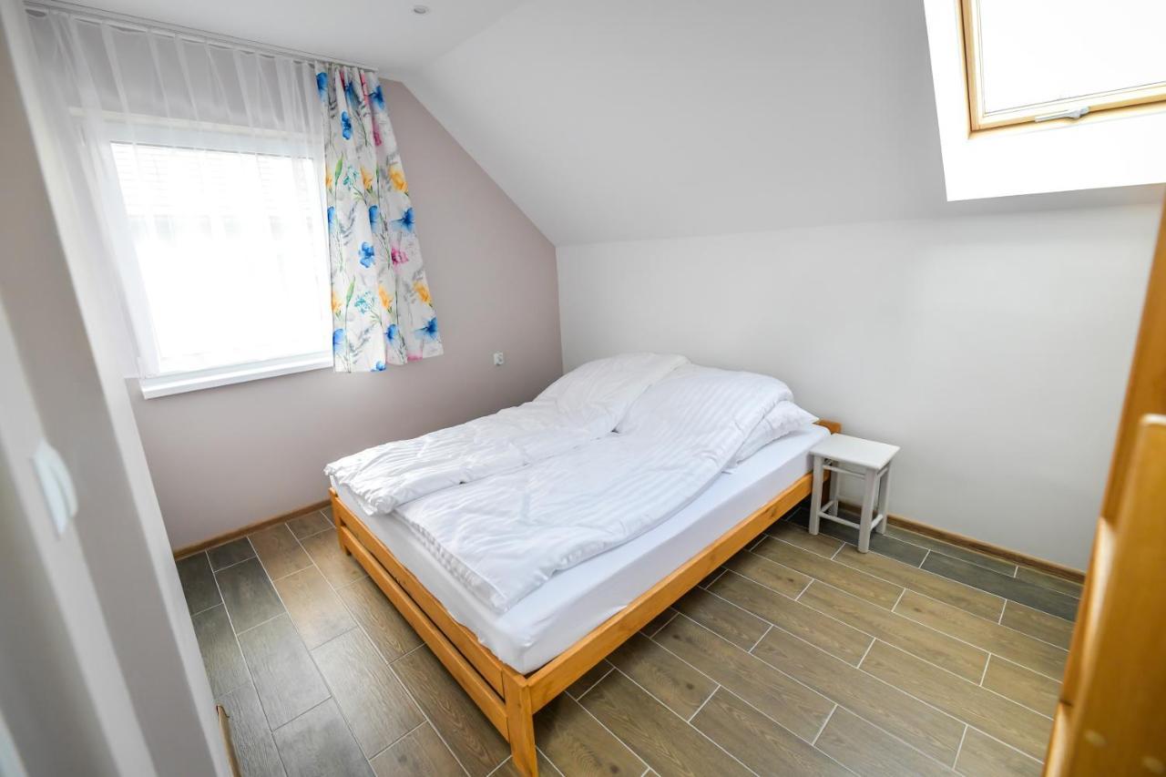 Kempingzator Apartamenty エクステリア 写真
