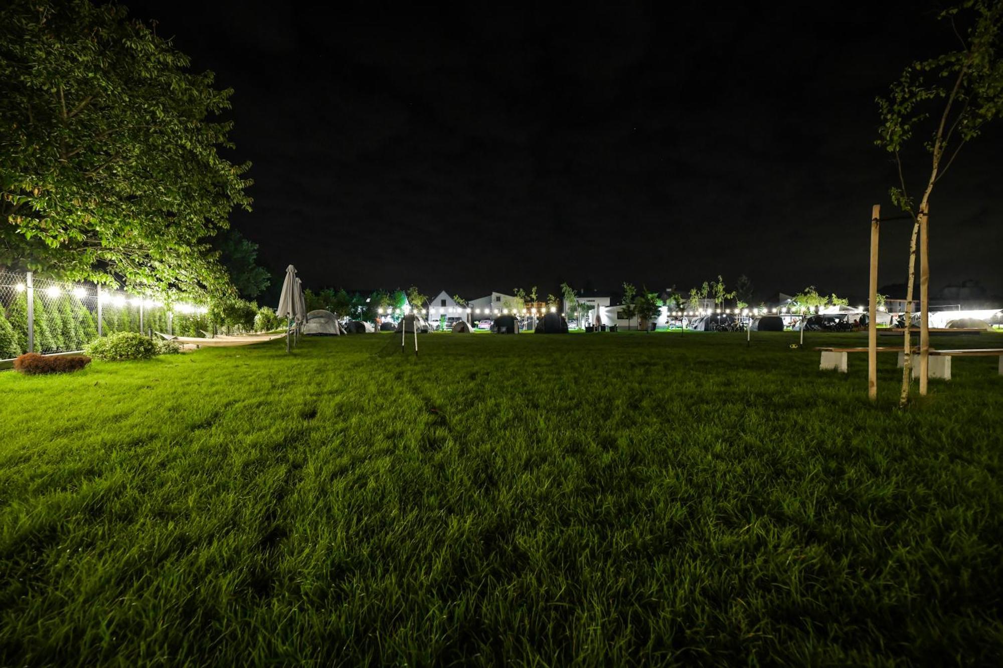 Kempingzator Apartamenty エクステリア 写真
